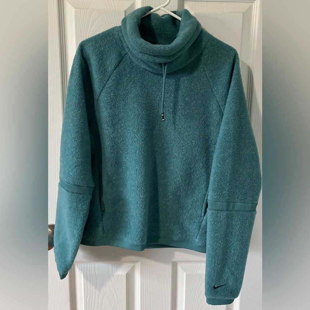 Nike fleece cowl neck pullover. Sz XS. Teal